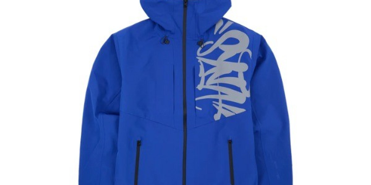 What Makes the Syna World Windbreaker So Useful