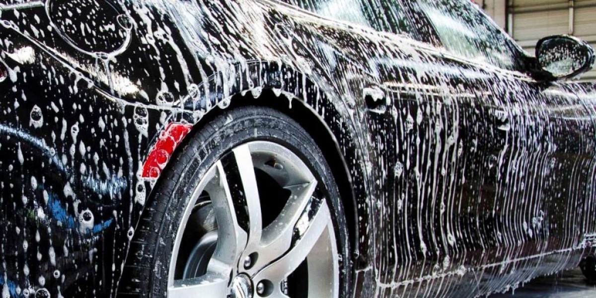 Exterior Car Detailing Services That Restore Your Vehicle’s Beauty