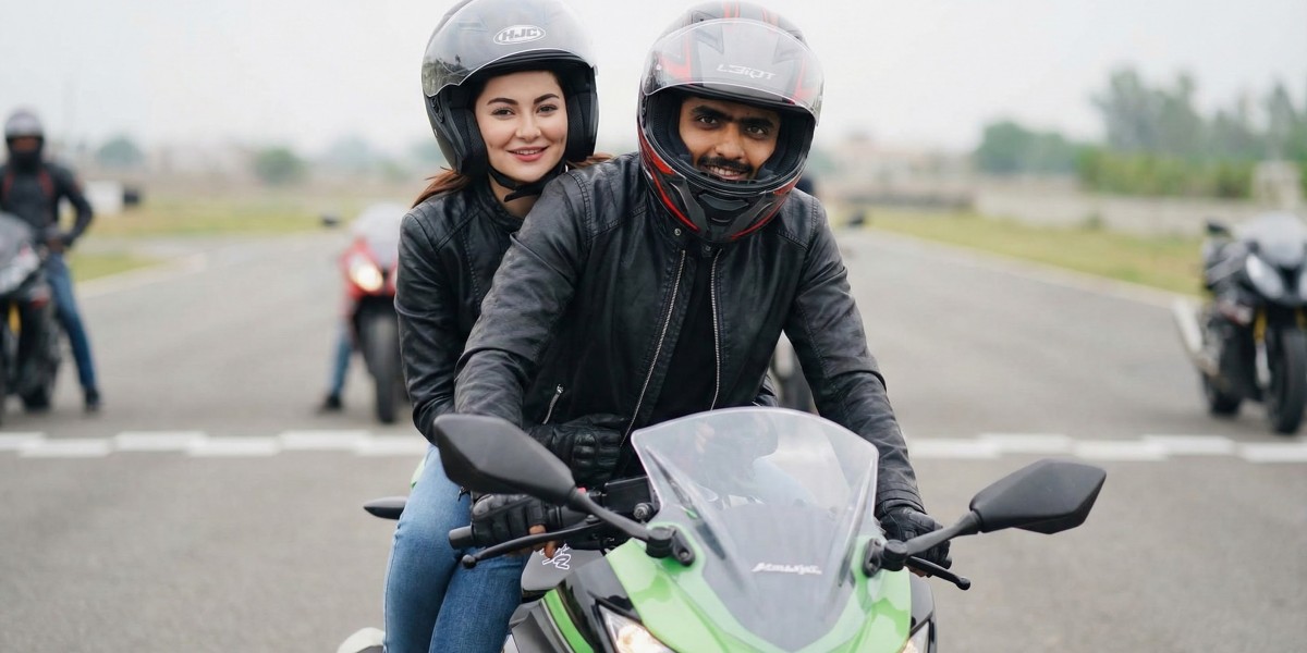 Top 10 Motorcycle Pants Riders in the USA Are Searching for in 2026