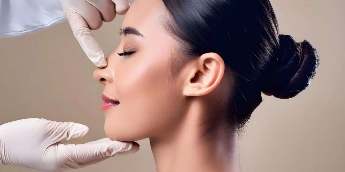 The Art and Science of Rhinoplasty: How Surgeons Balance Precision and Aesthetics