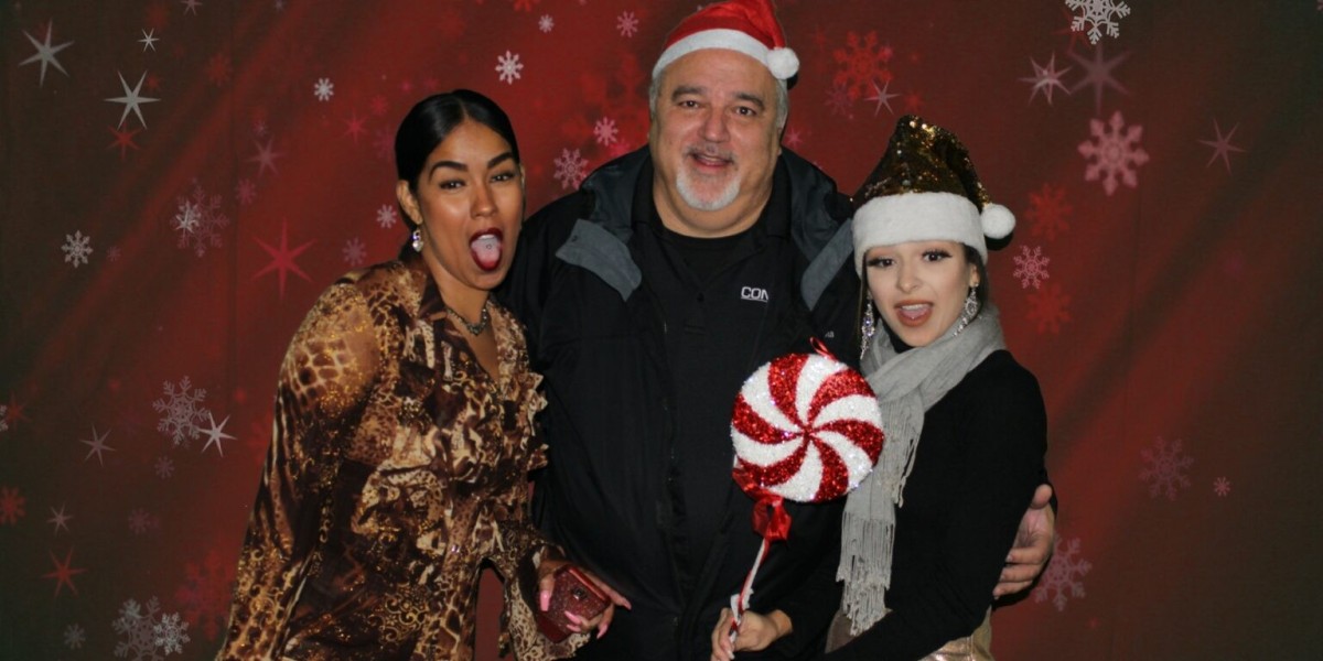 SELECTING A PROFESSIONAL PHOTO BOOTH RENTAL – WHY IT MATTERS IN ATLANTA SCENARIO