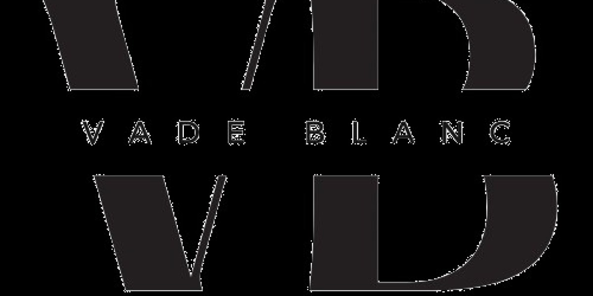 Kevin Hart Eagles Jacket: Style Meets Sports Fandom