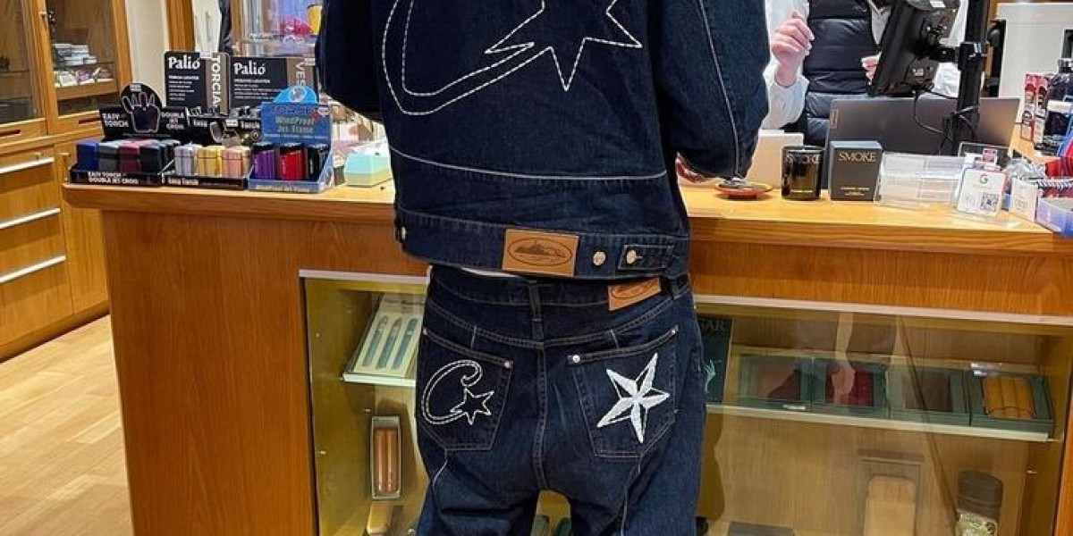 Corteiz Jacket – Bold Streetwear Outerwear