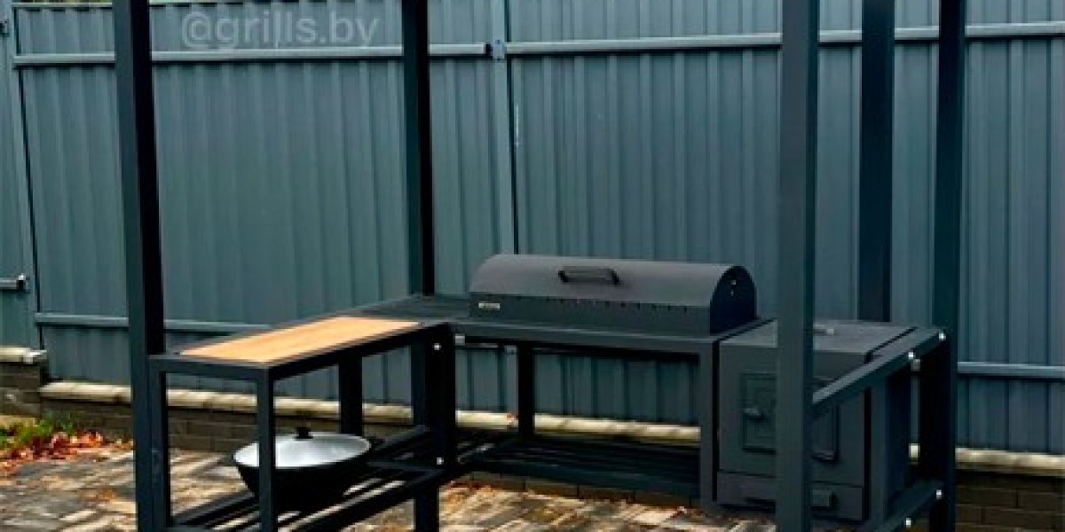 Мангал с коптильней: идеальное решение для гурманов