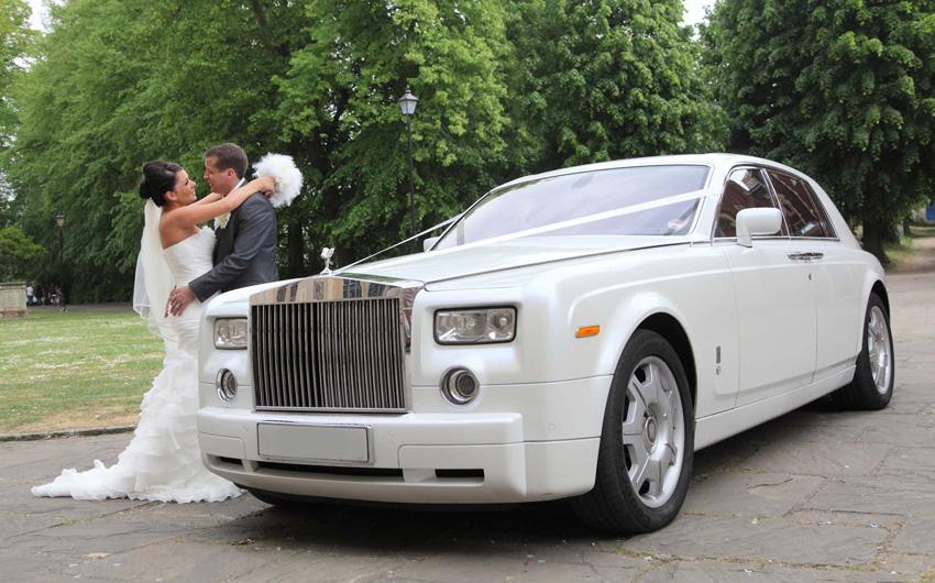 10 Elegant Wedding Cars Birmingham Couples Love for Their Big Day |...