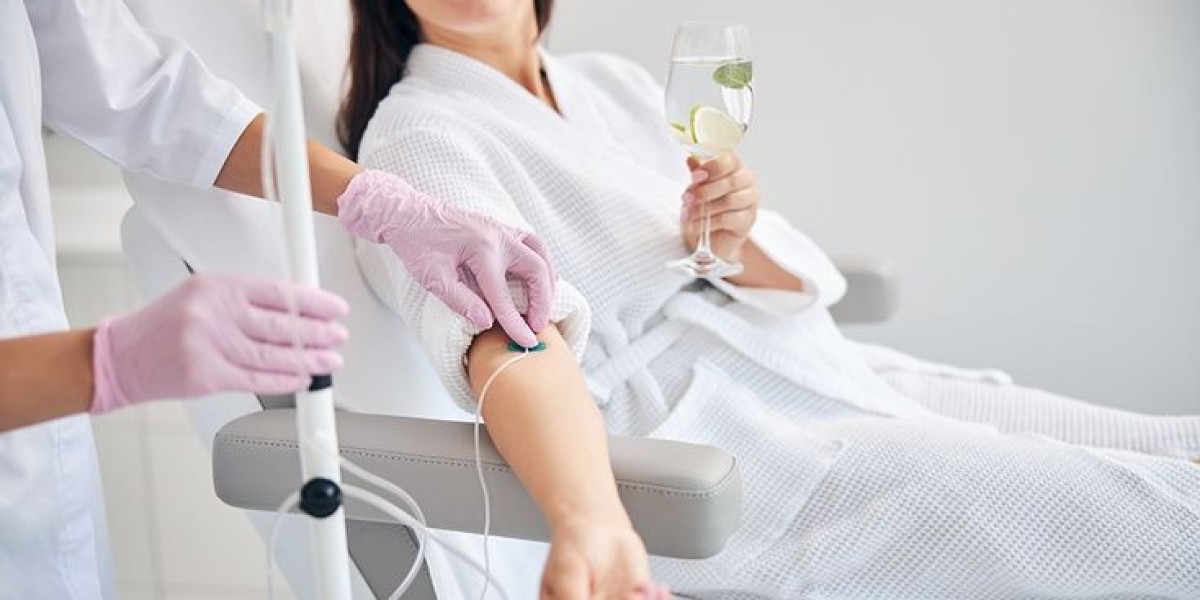 IV Drip in Dubai: Science-Based Strategies for Long-Term Health